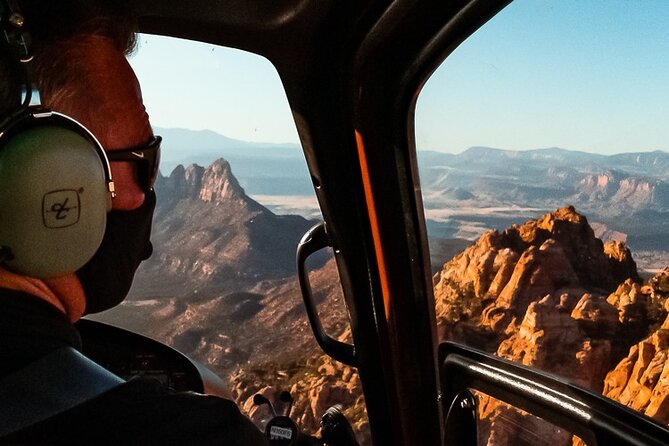 100-mile-zion-national-park-panoramic-helicopter-flight-aerial-views-of-zions-attractions