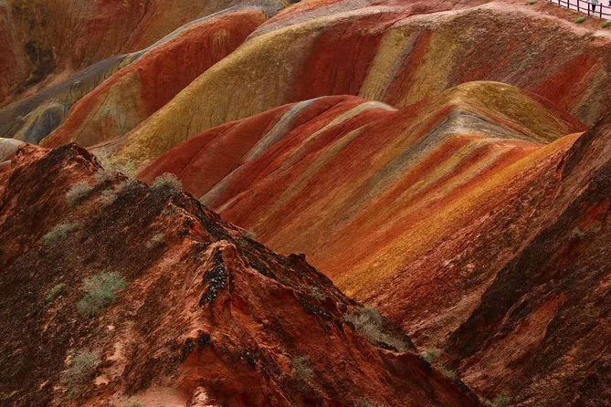 2-Day Zhangye Private Tour: Binggou Danxia, Zhangye Danxia Geo Park, Mati Temple Grottoes