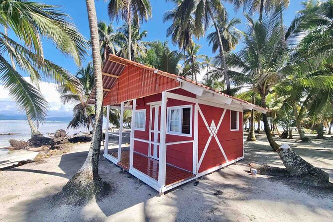 2D/1N Paradise Island in San Blas + Boat Tour – Private Cabin