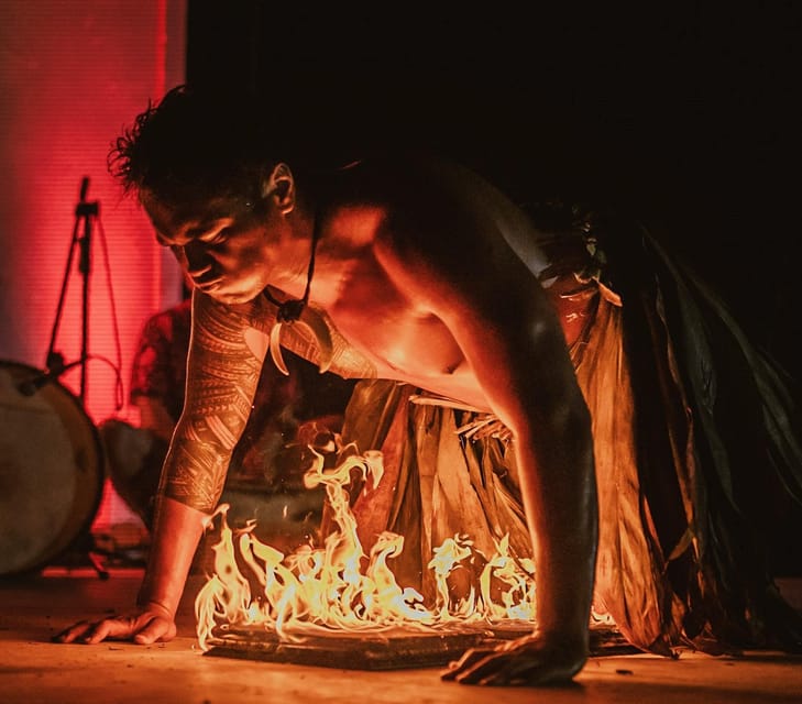Ahi Uila Fire Show