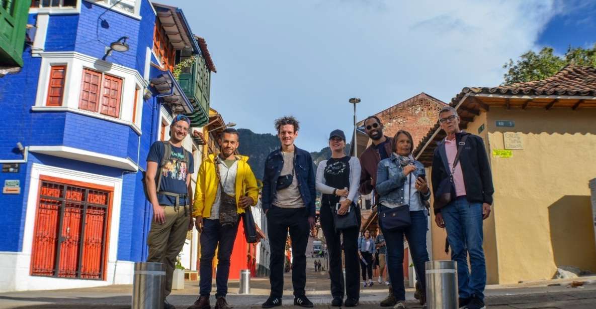 Bogotá: Guided La Candelaria Walking Tour