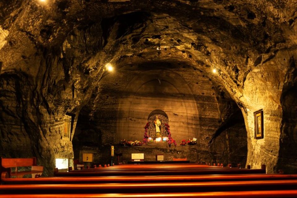 Bogotá: Salt Cathedral of Zipaquira Private Tour With Pickup