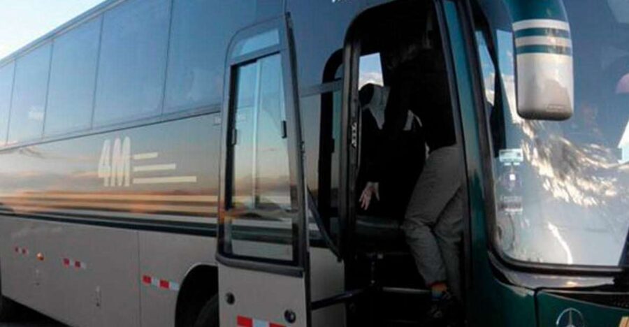 Colca Canyon and Puno: One-Way Bus Transport