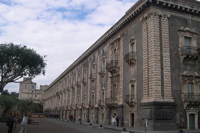 Culture and Street Food: Catania on the Table