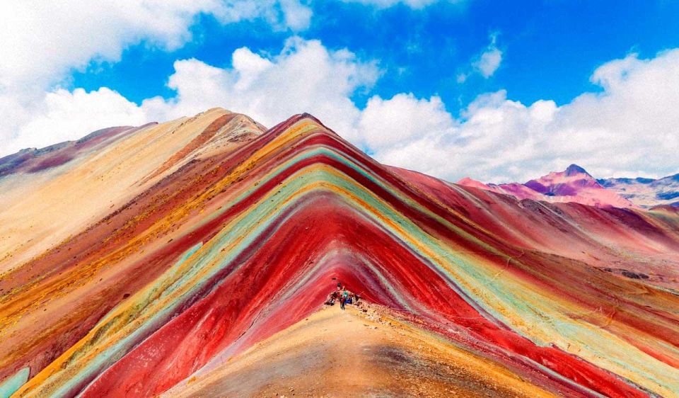 From Cusco: Rainbow Mountain Trekking | Private Service