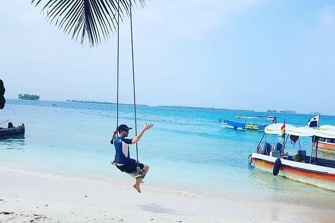 Full Day Island Hopping in 4 Amazing Spots in San Blas
