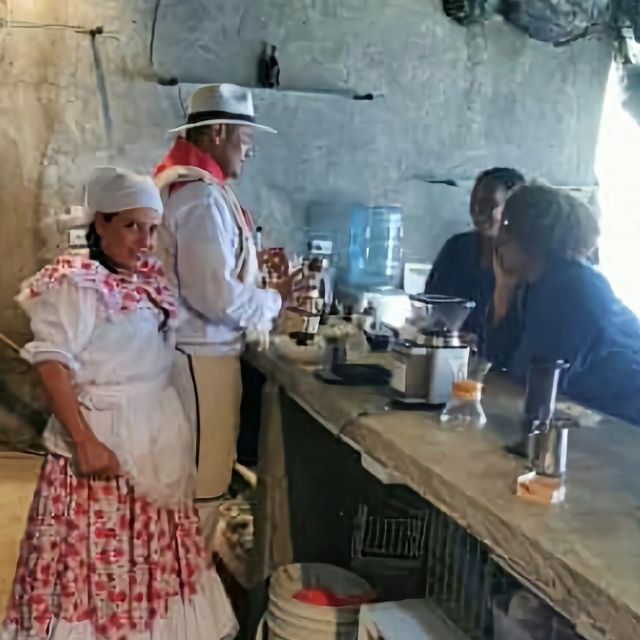 Medellin: Coffee Farm Tour & Spa With Overnight Glamping