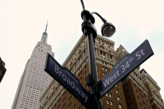 NYC Package: Hop-on Hop-off Bus Tour, Statue of Liberty & 911 Memorial Museum