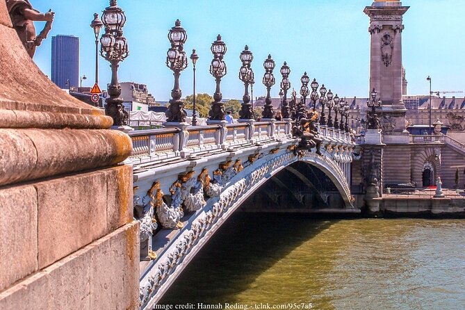 Paris Je Taime: Private Half-Day Highlights Walking Tour