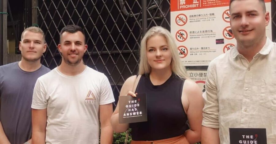Private Guided Bar Hopping With Food and Drink in Shinjuku