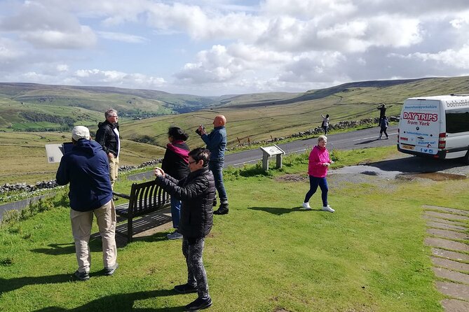 Private Half-Day Yorkshire Dales National Park Tour From York or Harrogate