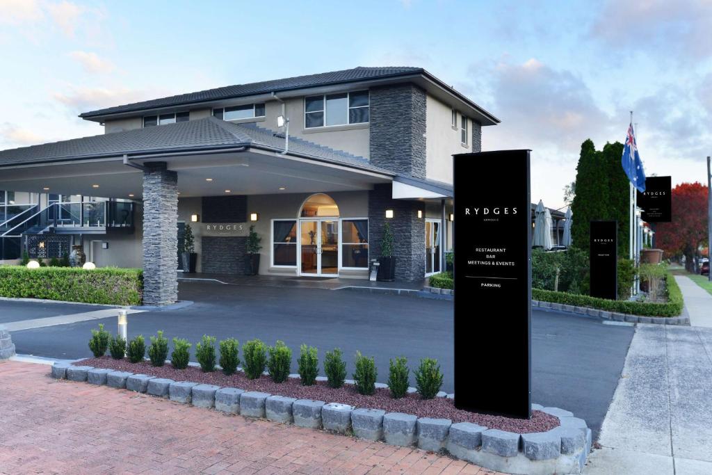 Best Hotels In Armidale