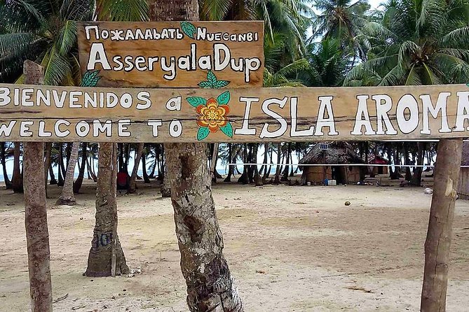 San Blas Islands – Isla Aroma Private Cabin 2D & 1N Plus Day Tour