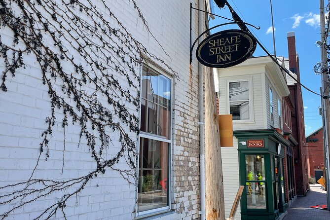 8 Best Walking Tours In Portsmouth