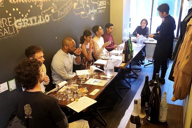 Small Group Guided Sake Tasting Experience in Tsukiji, Near Ginza