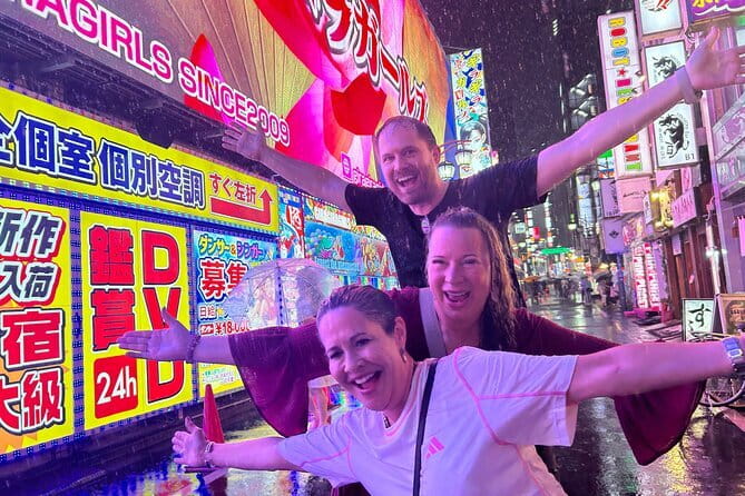 Tokyo Shinjuku: Discover Night Culture & Japanese Gourmet, Drinks