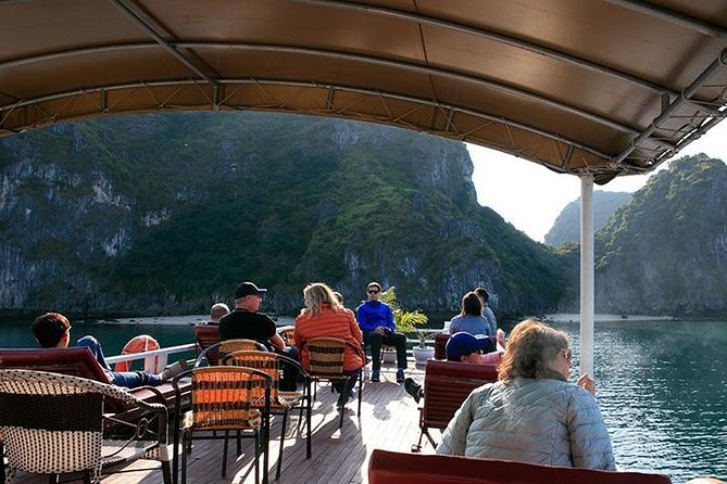 TOP Luxury Day Cruise Jadesails Halong – Lan Ha Bay Full Day