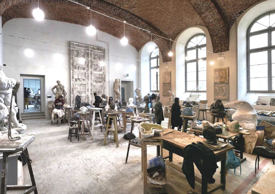 Turin: Albertina Academy of Fine Arts Private Guided Tour