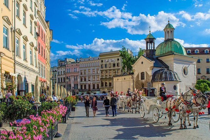 Warsaw to Auschwitz and Krakow Old Town Full-Day Trip by Car