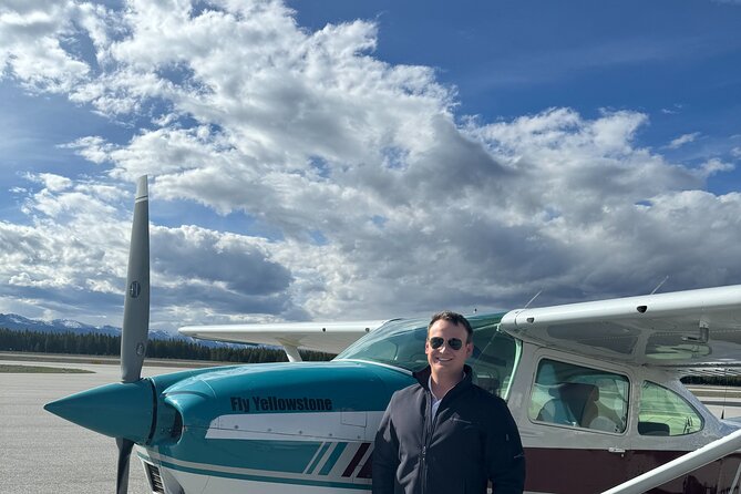 30 Minute Aerial Tour Yellowstone Skyline