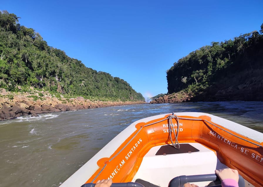 Adventure at Iguazu Falls: Safari, Bird Park, and Waterfalls - Parque Das Aves