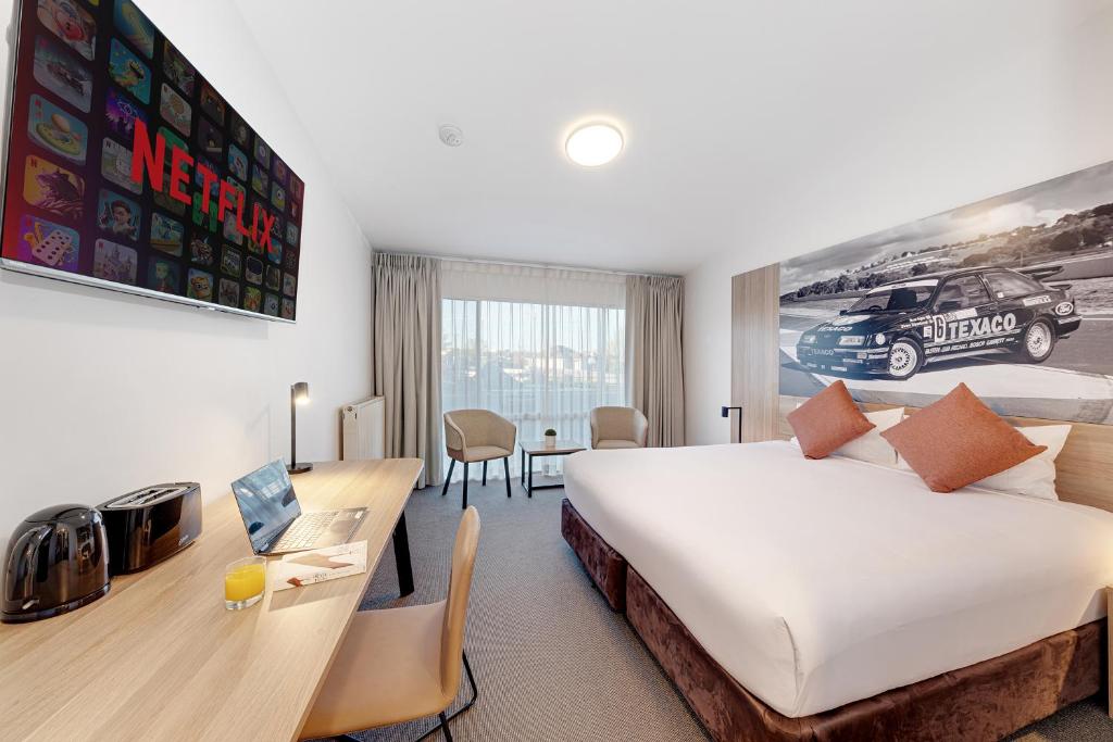 Best Hotels In Bathurst