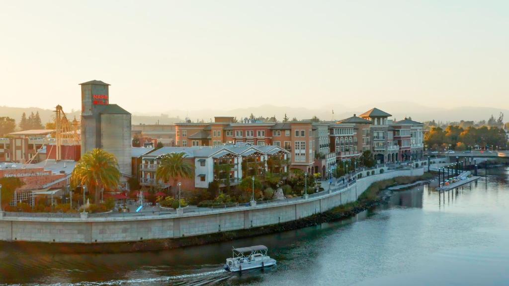Napa River Inn Review