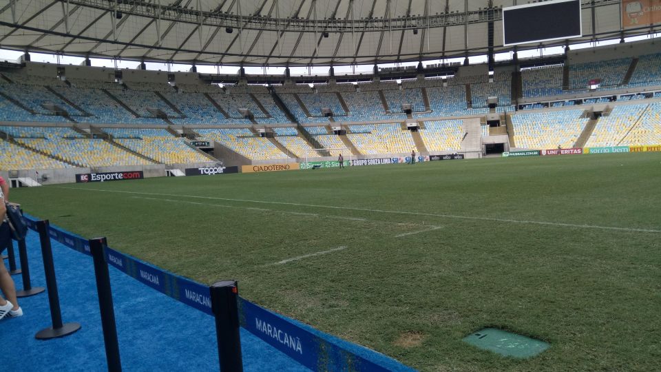Maracana - Inclusions
